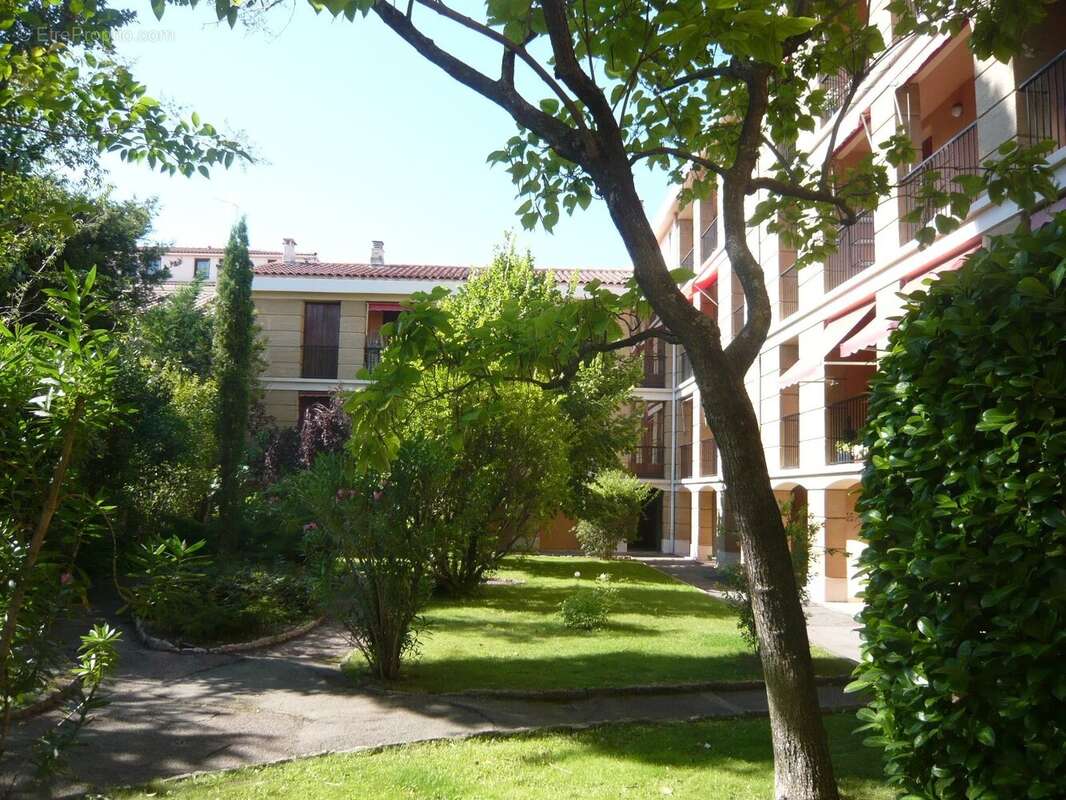 Appartement à AIX-EN-PROVENCE