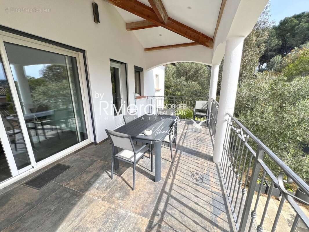 Maison à CAVALAIRE-SUR-MER