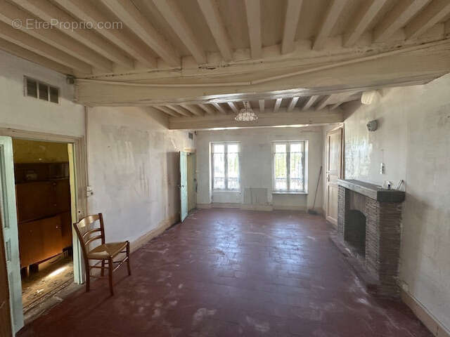 Maison à LORMES
