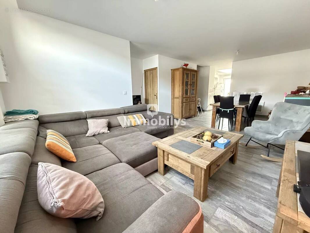 Maison à PECQUENCOURT