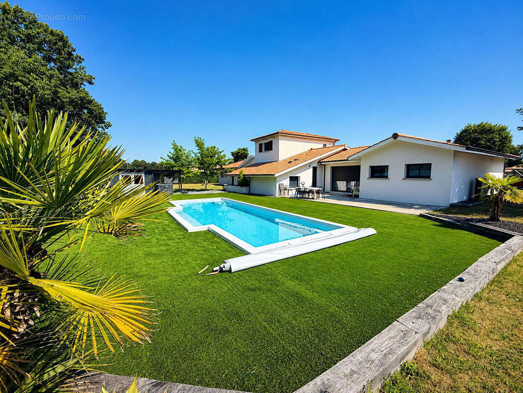 Maison à CESTAS