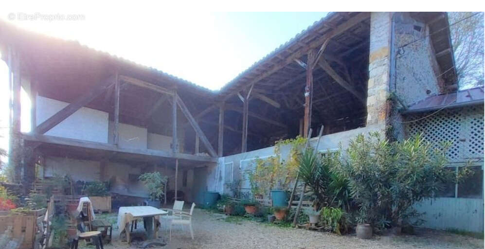 Maison à SALIES-DU-SALAT