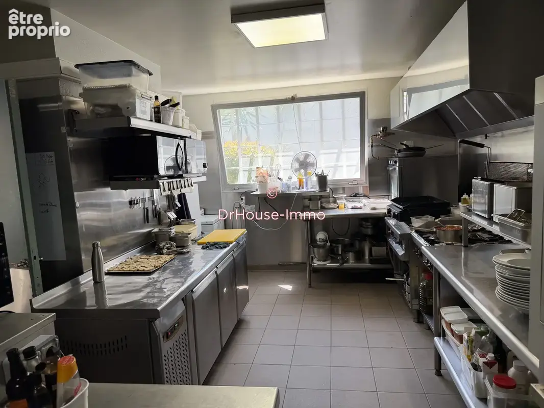 Commerce 202 m² à vendre à Villeneuve-Loubet (06270) - photo 12