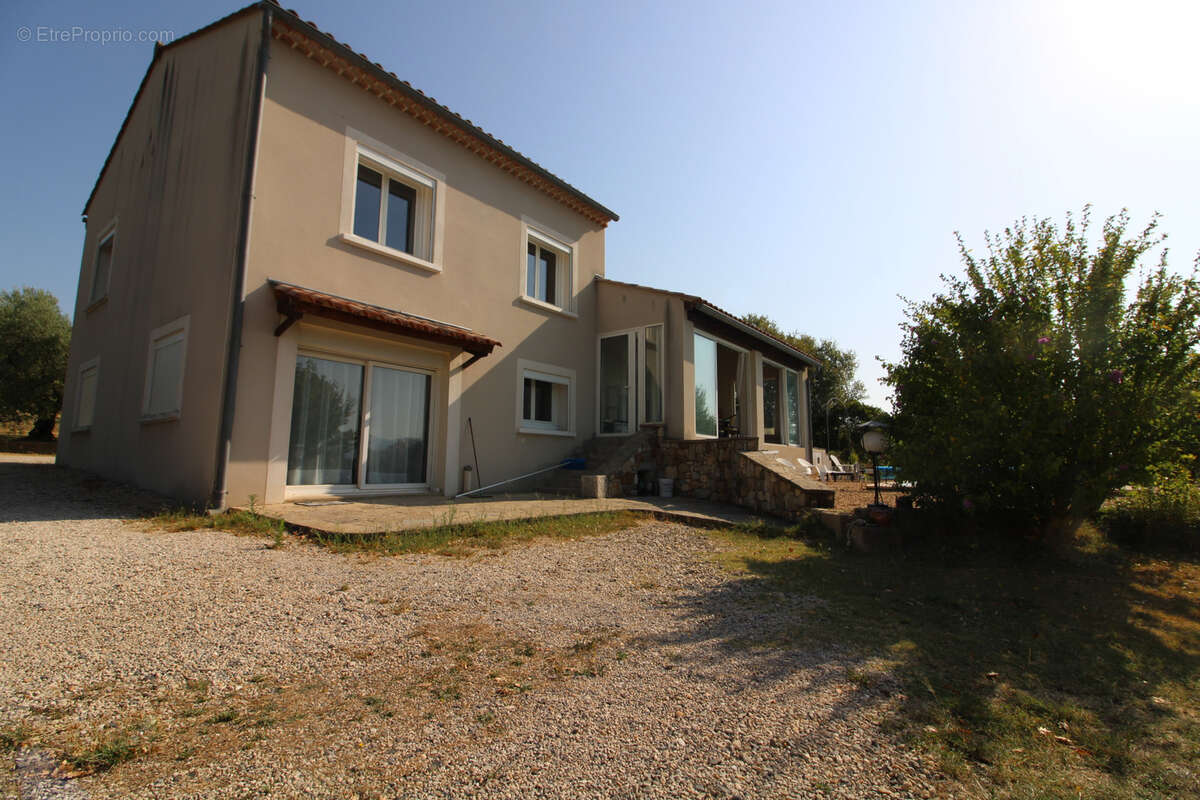 Maison à ALLEGRE-LES-FUMADES