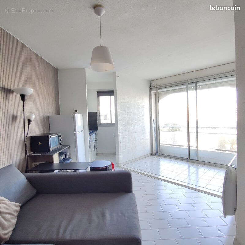 Appartement à MAUGUIO