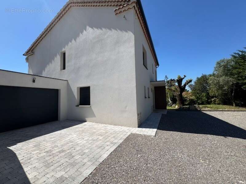 Maison à SAINT-PRIVAT-DES-VIEUX