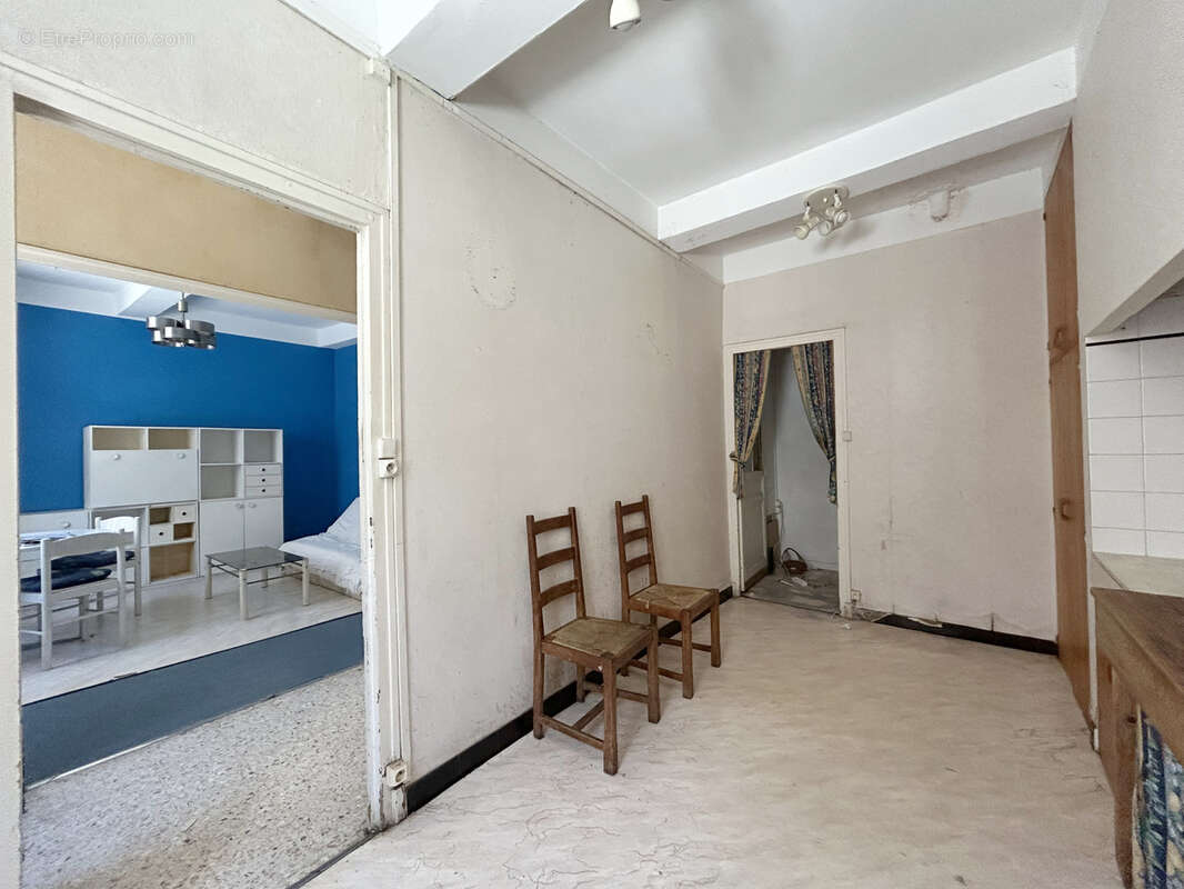 Maison à LEZIGNAN-CORBIERES