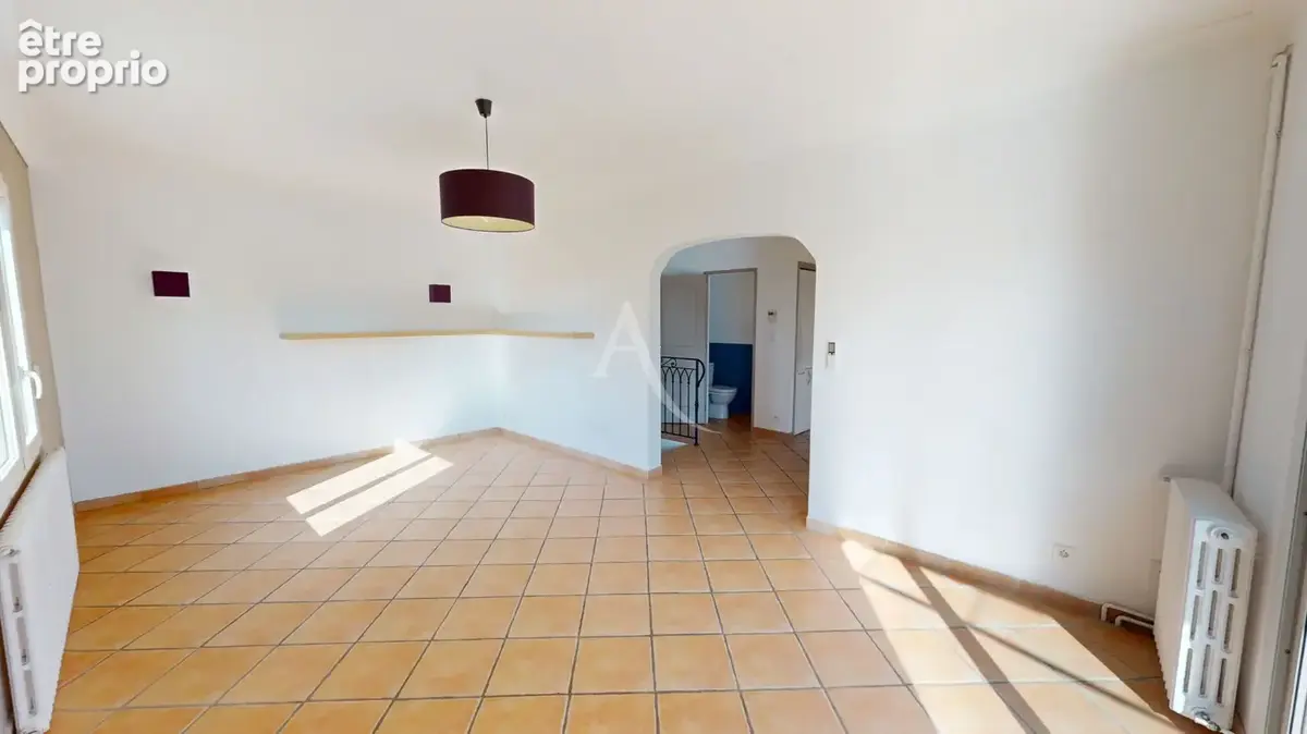 A VENDRE - Maison familiale type 6 - 150m² - MARGUERITTES - photo 6