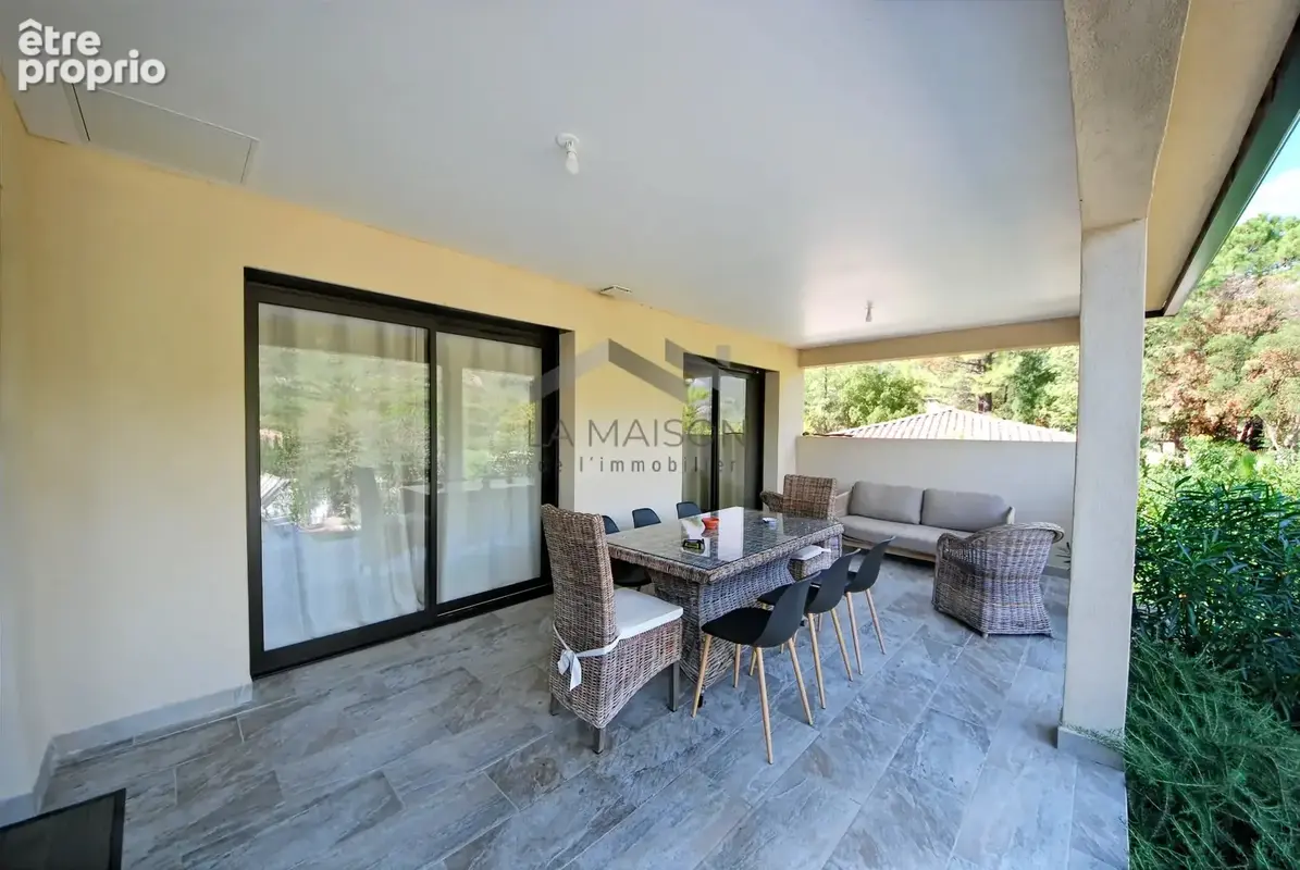 Villa T3 avec studio, piscine et sous-sol à aménager - photo 6