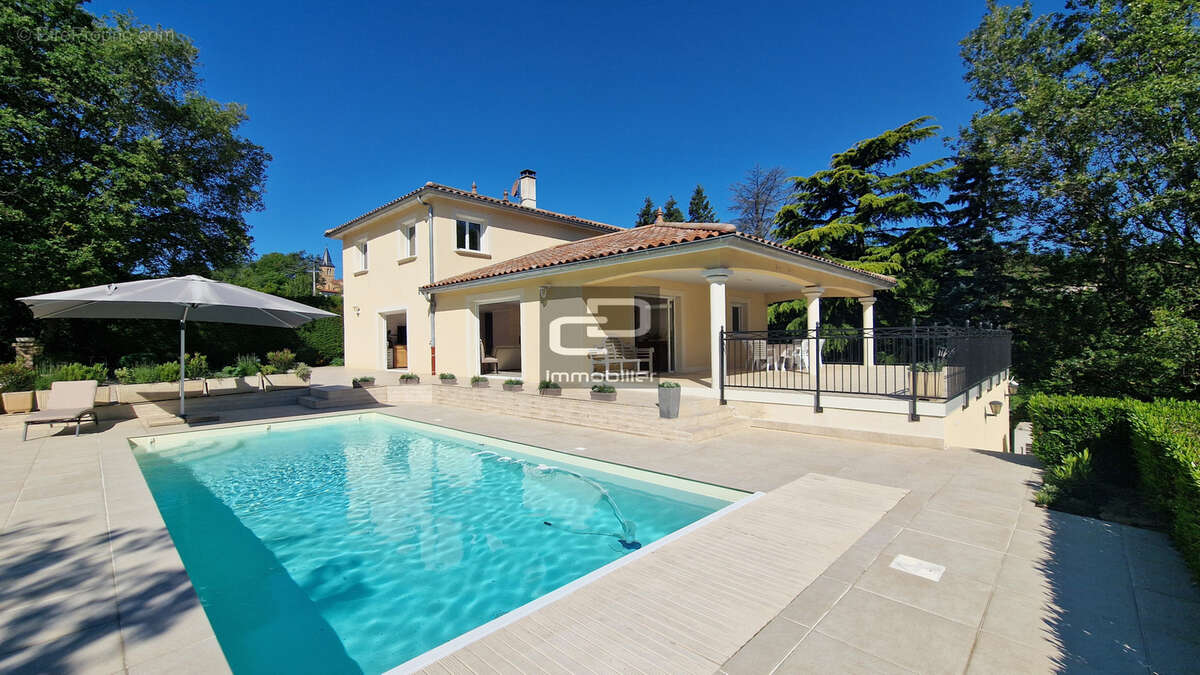 Maison à POLEYMIEUX-AU-MONT-D'OR