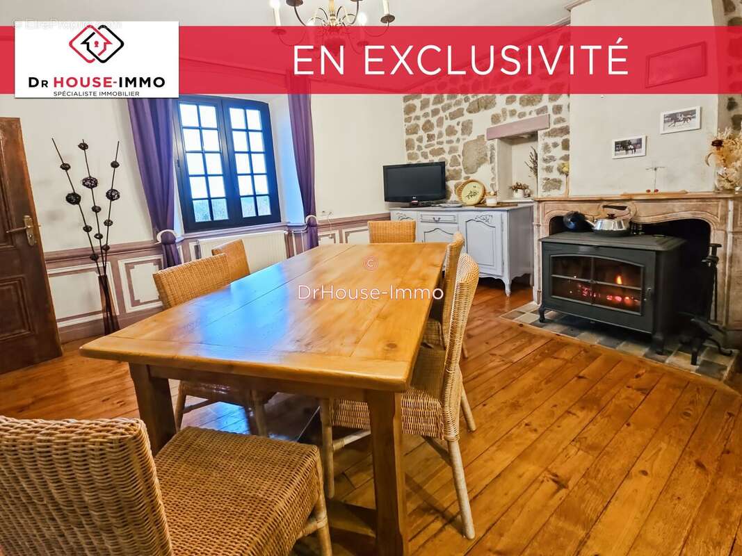 Maison 262 m² à Soleymieux  - photo 21