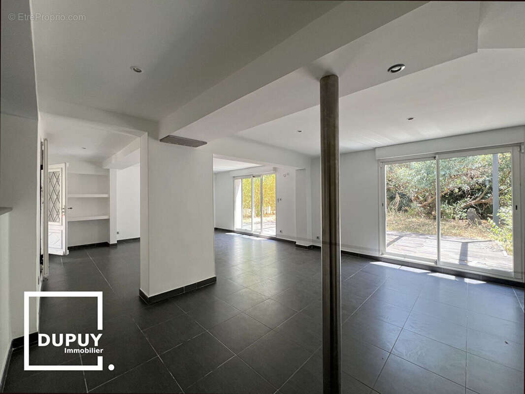 Minimes / Barriere de Paris Maison T5  de 140 m2 sur parcelle de 435 m² - photo 6