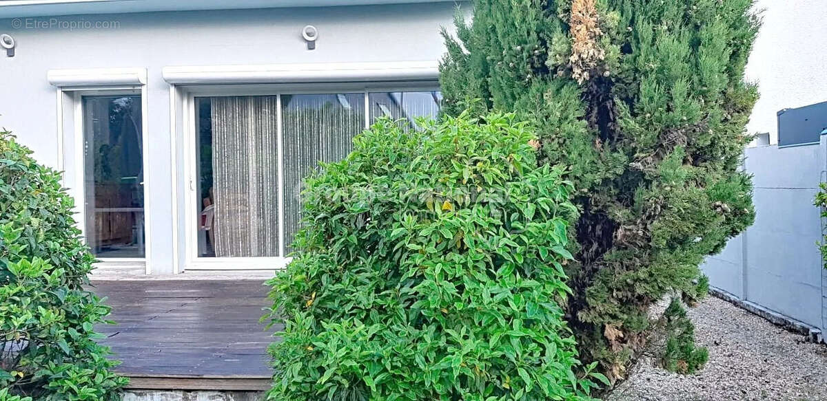 Maison à LE POULIGUEN