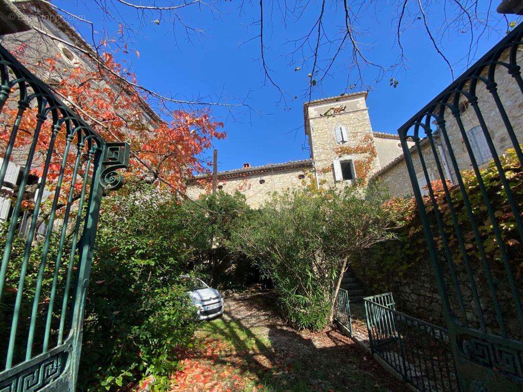 Maison à SAINT-ANDRE-DE-CRUZIERES