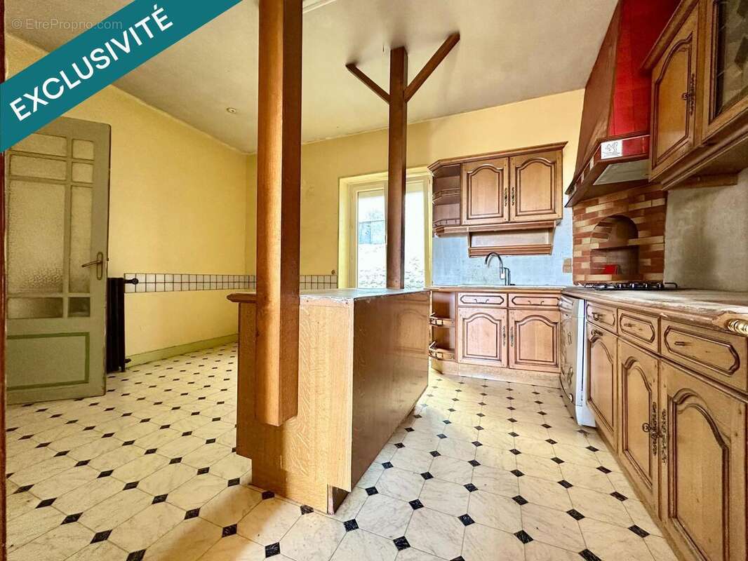 Maison 147 m² à Thiers  - photo 7