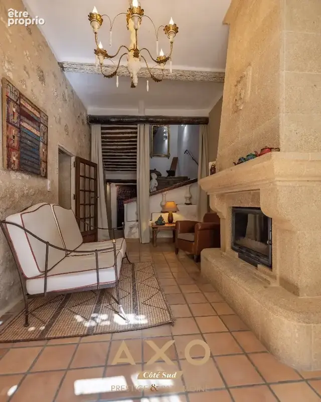 Mallemort - maison de village - 220 m2 - atelier - atelier d artiste - grenier - abri voiture - terrasse - 510 000 - photo 6