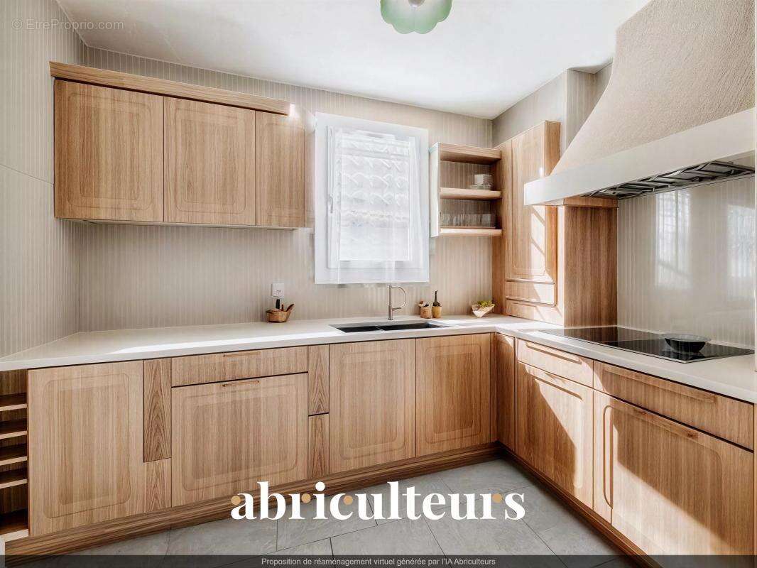 Maison à MARSEILLE-10E