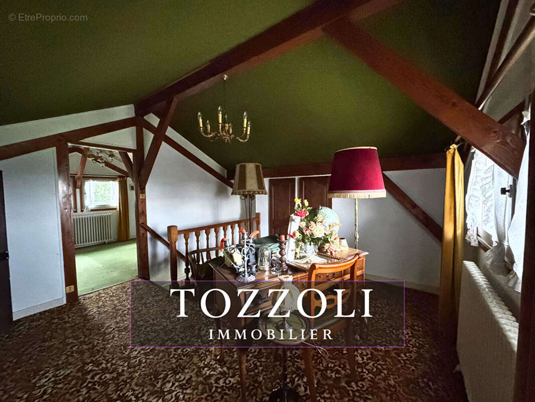 Maison à SAINT-QUENTIN-FALLAVIER