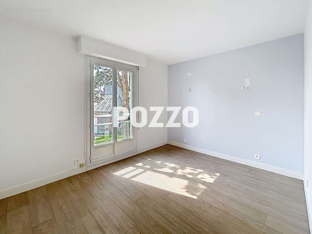 Appartement Granville 3 pièce(s) 77 m2 - Résidence avec ascenseur - proche commerces et plage - photo 8