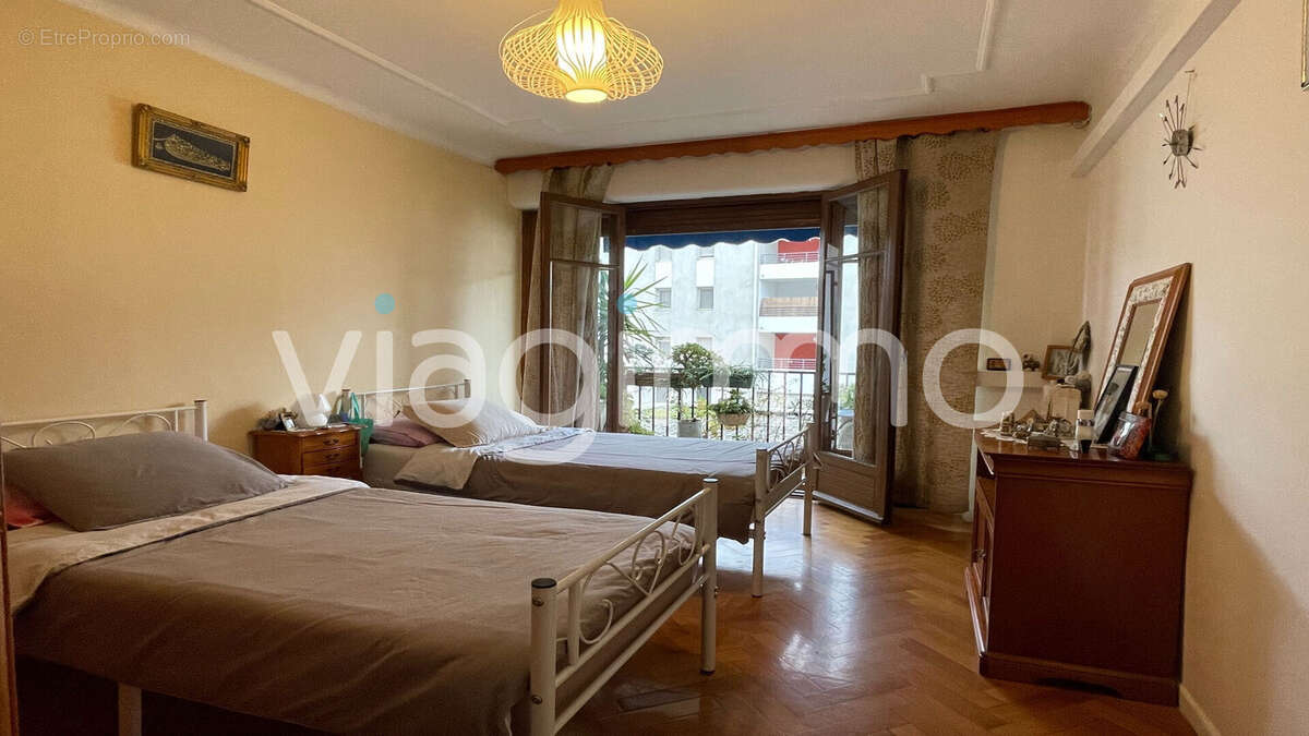 Appartement à MARSEILLE-10E