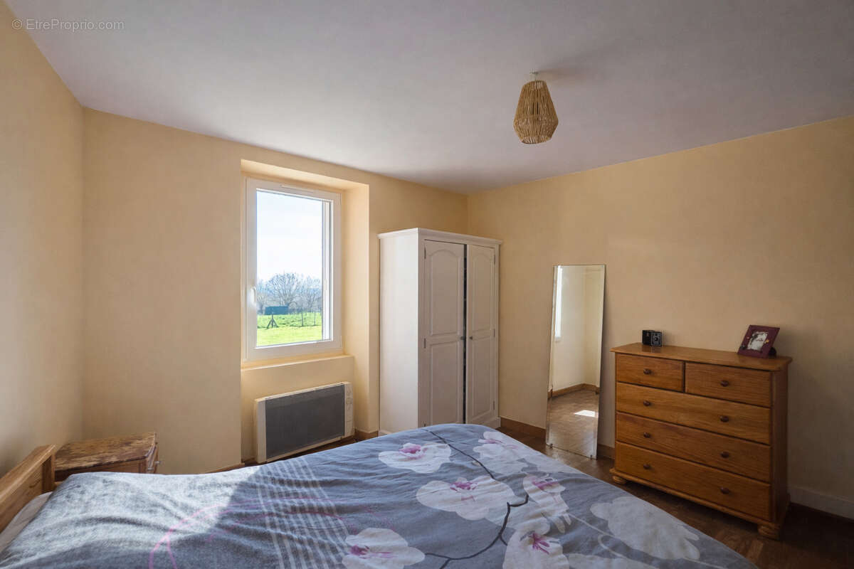 Maison à PAMPELONNE