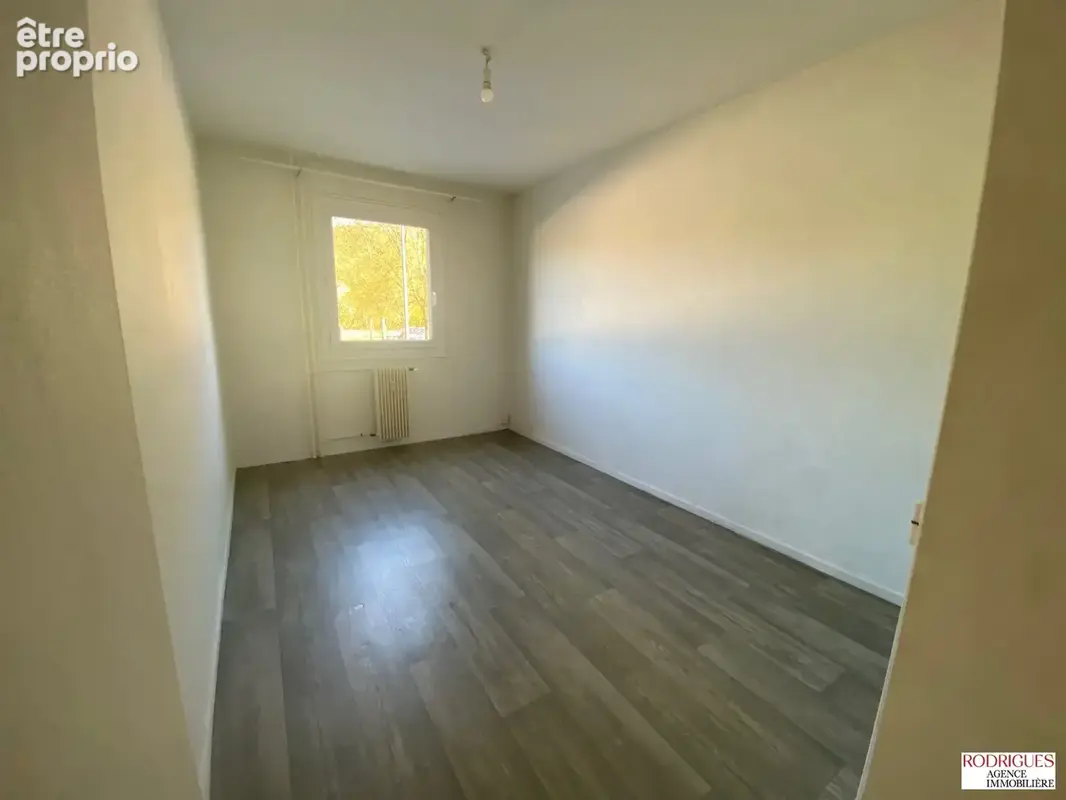 Appartement 68 m² à Poitiers  - photo 7