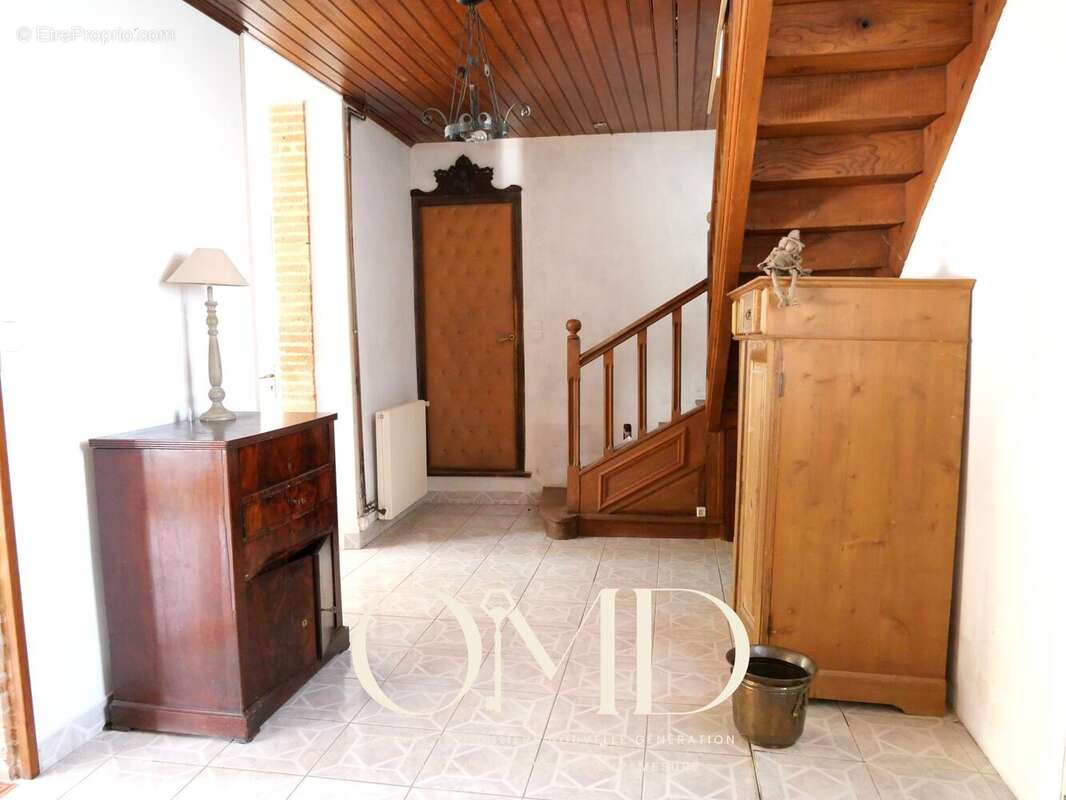 Maison à MONTESQUIEU-VOLVESTRE