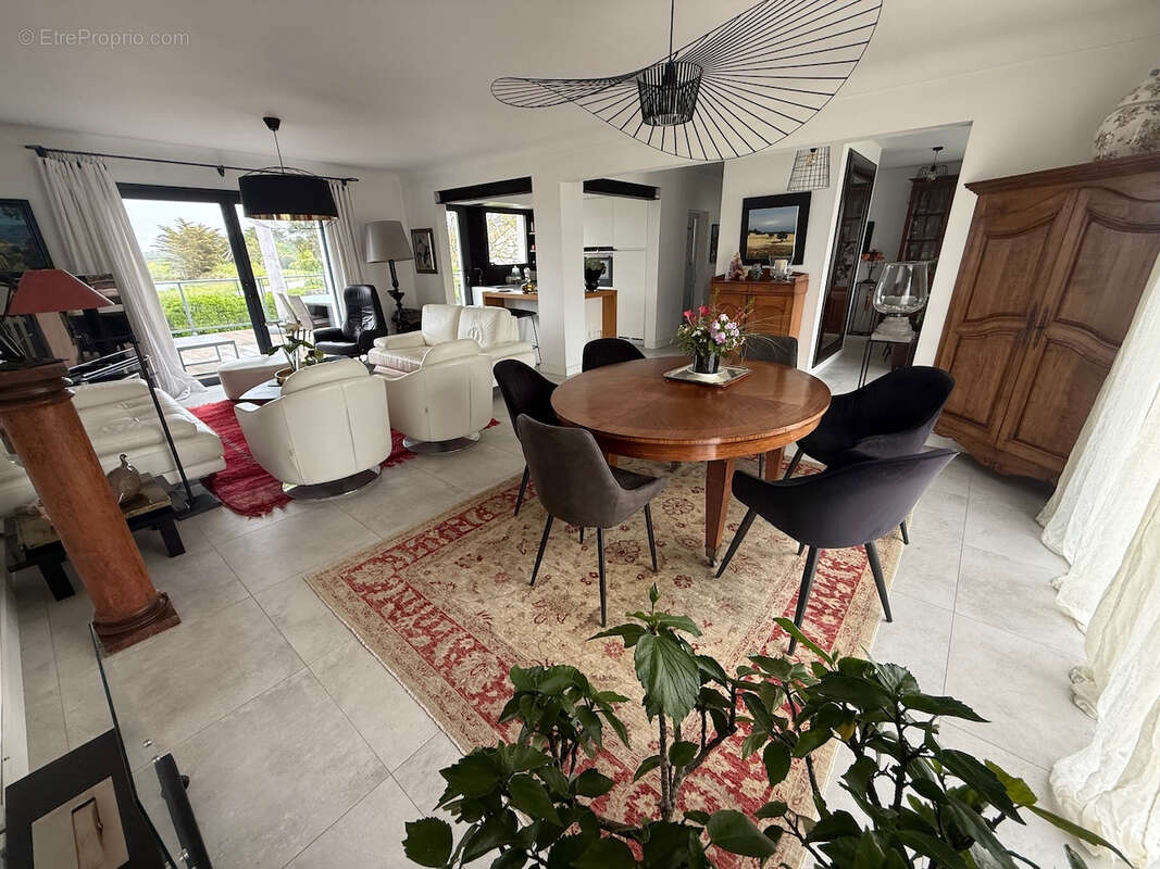 Maison à LE POULIGUEN