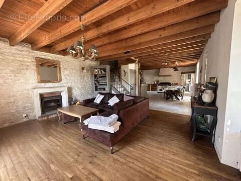 Maison à SAINT-POMPAIN