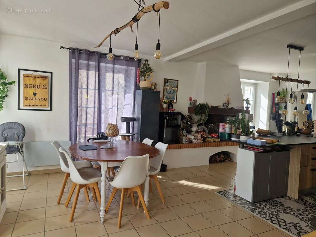 Appartement à PEYREHORADE
