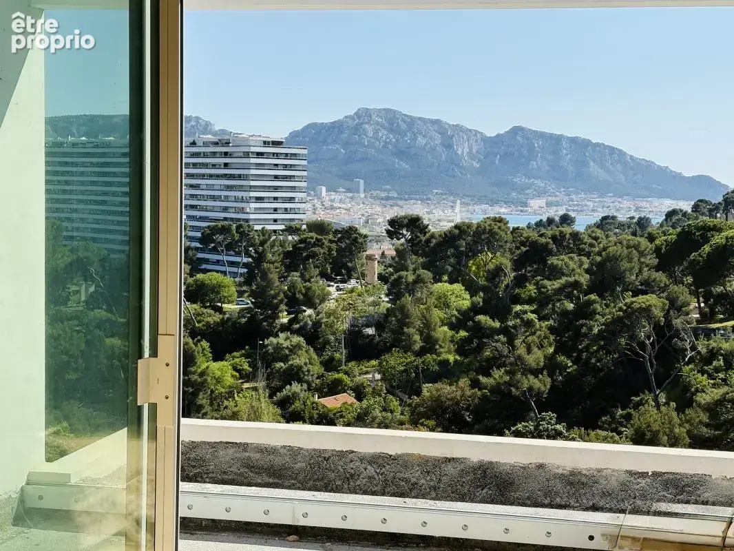 Maison 250 m² à Marseille-8e  - photo 3