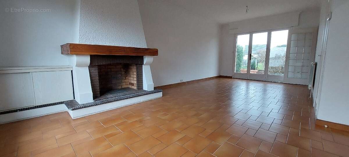 Maison à HAILLICOURT
