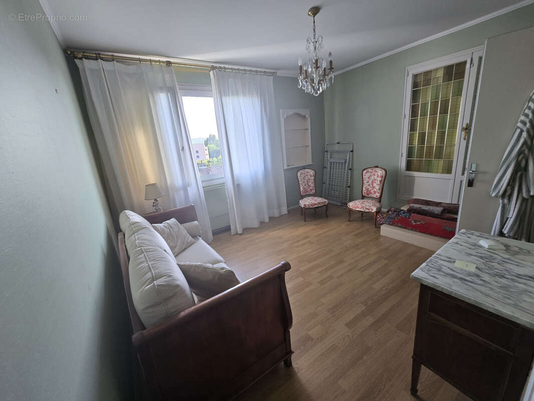 Appartement à TALANT