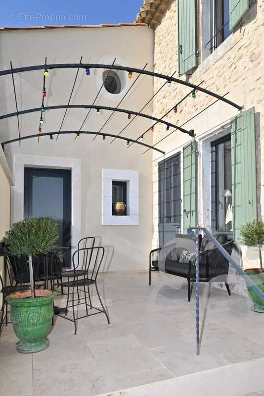 Maison à EYGALIERES