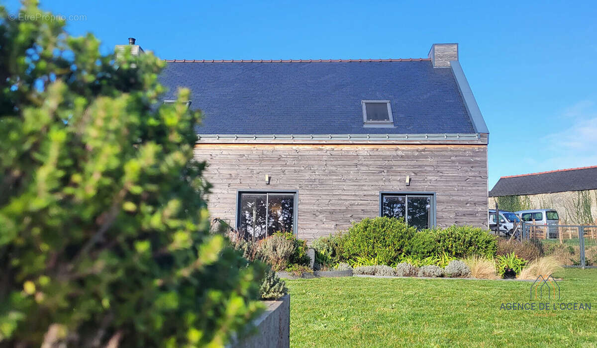 Maison à LE PALAIS