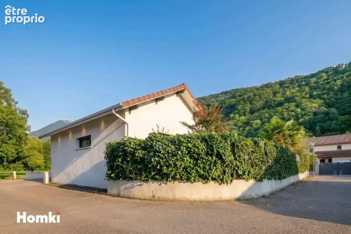 L'élégance d'une maison contemporaine, Le confort du plain-pied, maison de 118 m²à La Pierre 38570 - photo 14