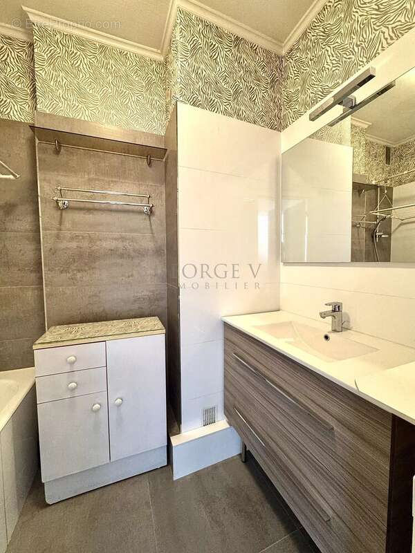 Appartement à BOURG-LA-REINE