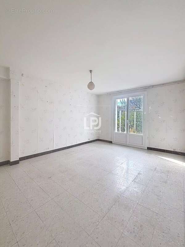 Maison à VILLENEUVE-TOLOSANE