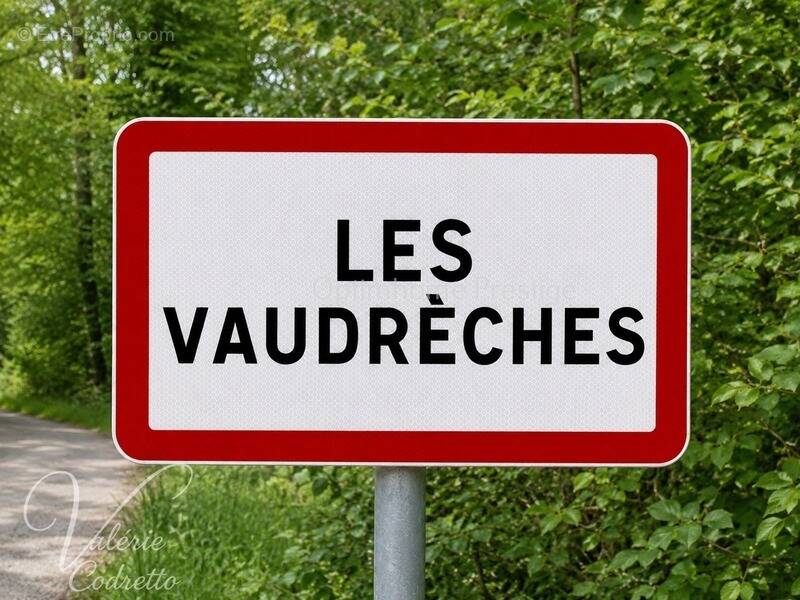 Terrain à COLLOBRIERES