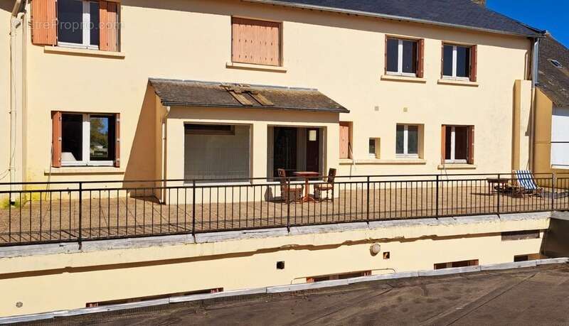 Appartement à PLUMIEUX