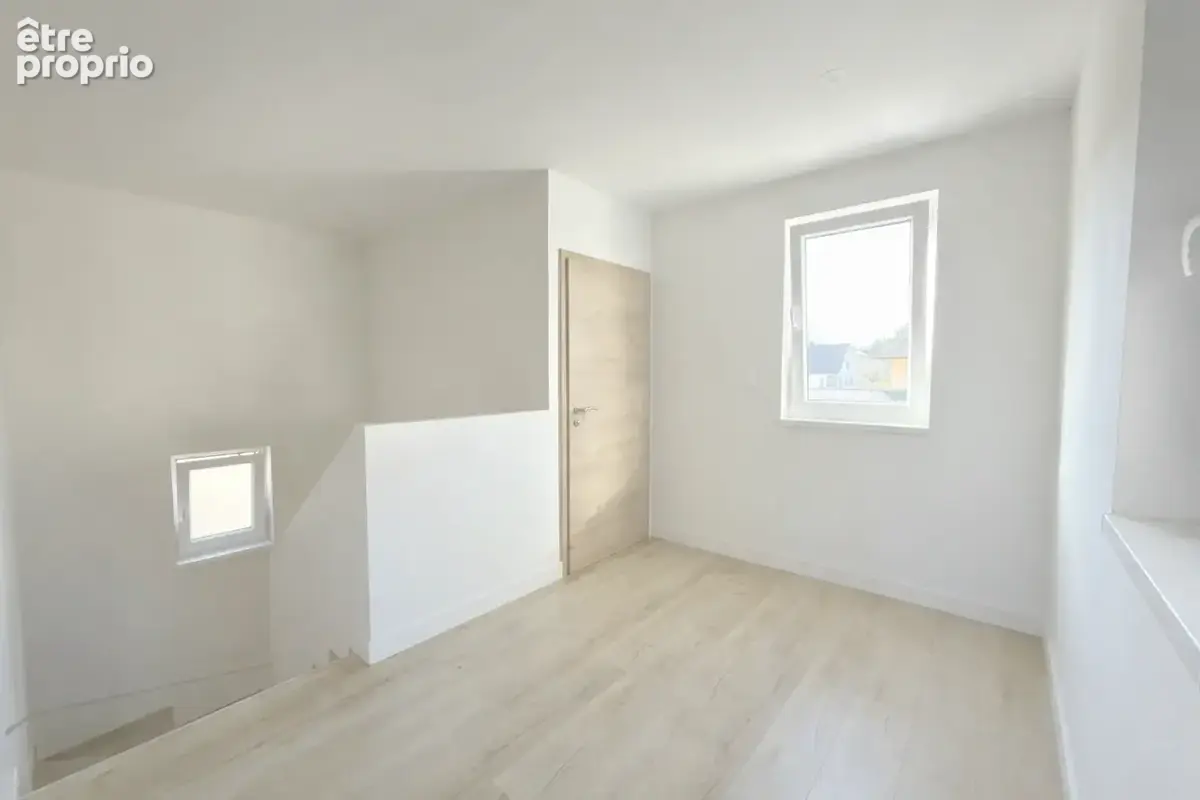 Maison moderne de 135 m2 - 5 pieces - photo 9