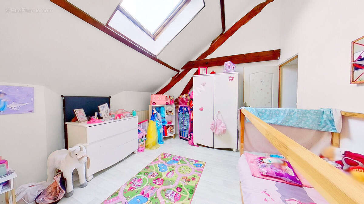 Maison à CHAUMONT-EN-VEXIN