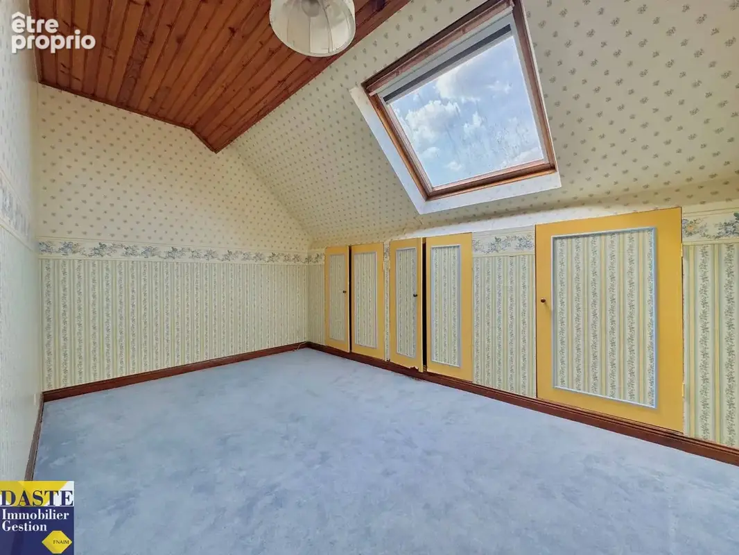 Maison individuelle de 159 m2 sur une parcelle de 406 m2 est idéale pour accueillir une grande famille - photo 8