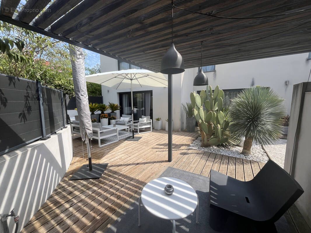 Maison à NIMES