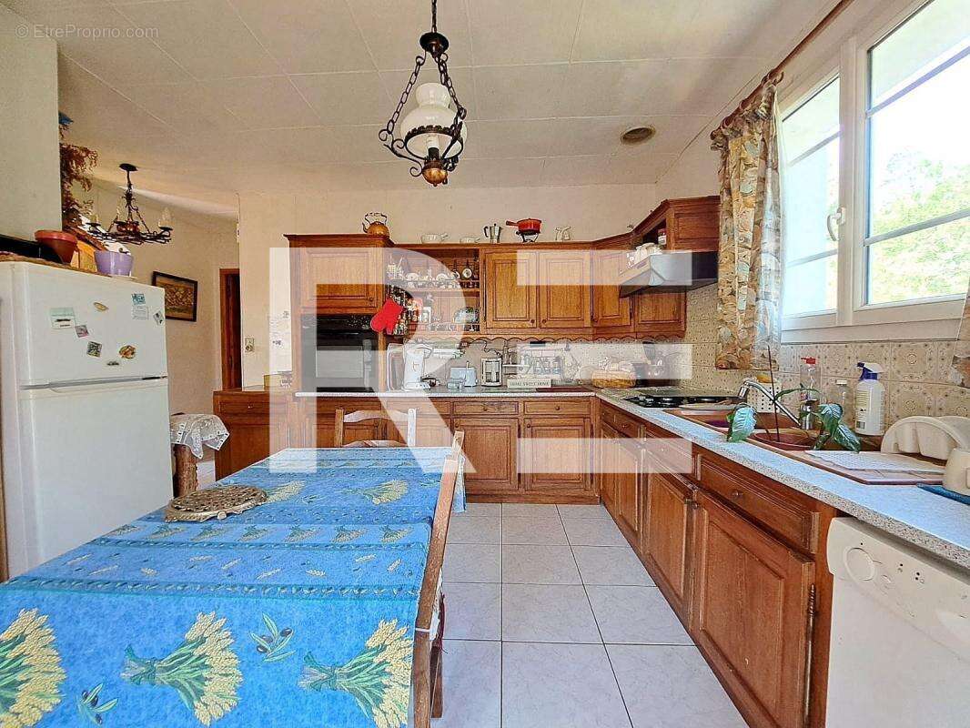 Maison à BRANOUX-LES-TAILLADES