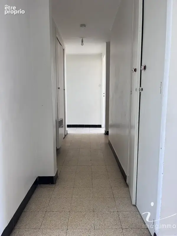 Appartement ff4 pres d'arenes - photo 7