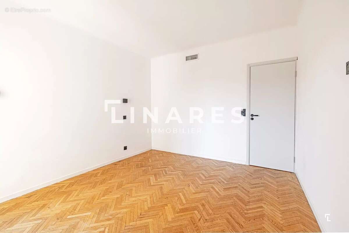 Perfect life - t4 de 119 m2  - 13008 carre d'or - photo 11