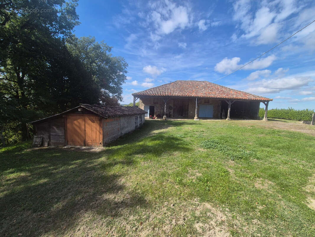 Maison à MIRABEL