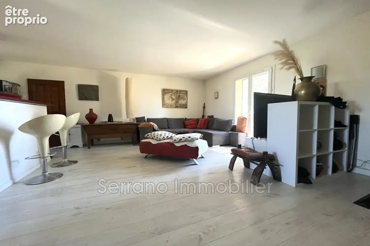 Maison 87 m² à Beaucaire  - photo 3