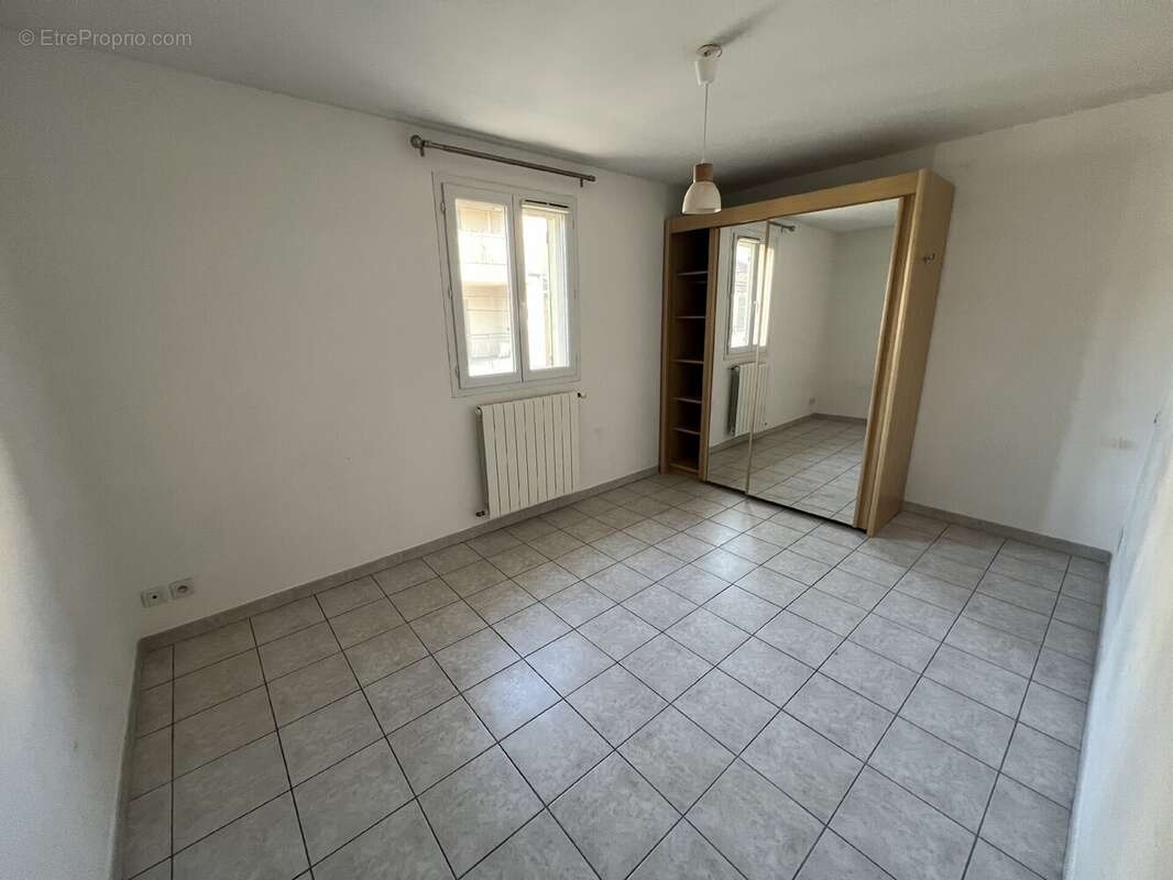 Appartement à EYGUIERES